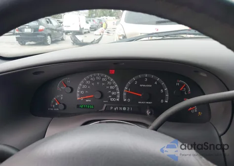 2001 Ford F-150 Xl/Xlt z USA, uszkodzony, nr VIN 1FTRF07L31KF82560